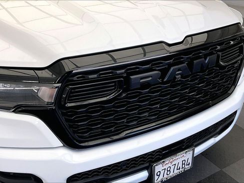 Used 2025 RAM 1500 Big Horn AWD/4WD image 30