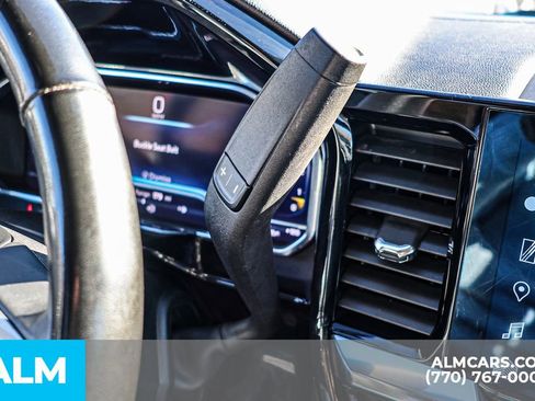 Used 2024 Chevrolet Silverado 2500 LTZ image 32