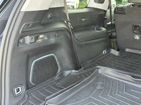 Used 2022 Jeep Grand Cherokee L Limited AWD/4WD image 38