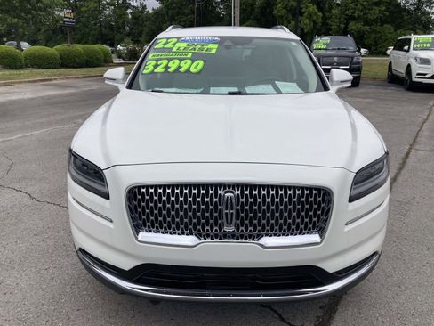 Certified 2022 Lincoln Nautilus AWD w/ Premium Package image 12