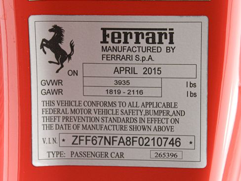 Used 2015 Ferrari 458 Italia Coupe RWD image 46