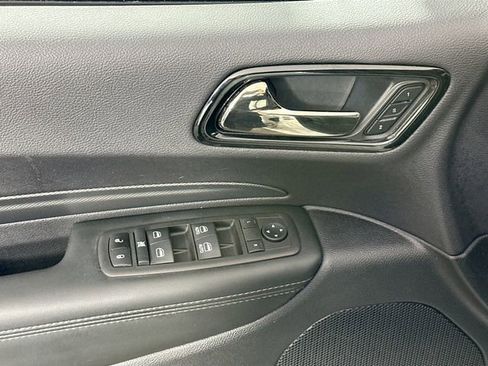 Used 2022 Dodge Durango GT image 25