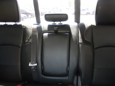 Used 2024 RAM 2500 Laramie w/ Bed Utility Group image 31