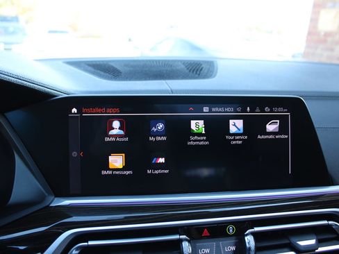 Used 2019 BMW X7 xDrive50i w/ M Sport Package image 21