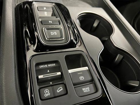 New 2025 Honda Pilot TrailSport image 17