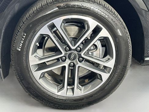 Used 2026 Audi Q5 Premium AWD/4WD image 11