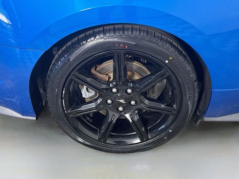 Used 2019 Ford Mustang GT w/ Equipment Group 301A image 31