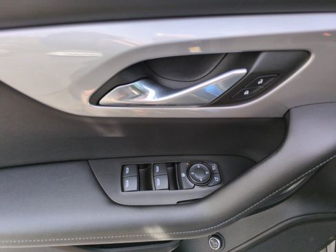 Used 2022 Chevrolet Blazer LT FWD image 15