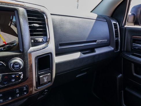 Used 2015 RAM 1500 Laramie w/ Convenience Group image 29