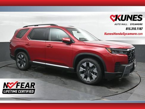 New 2026 Honda Pilot Touring image 1
