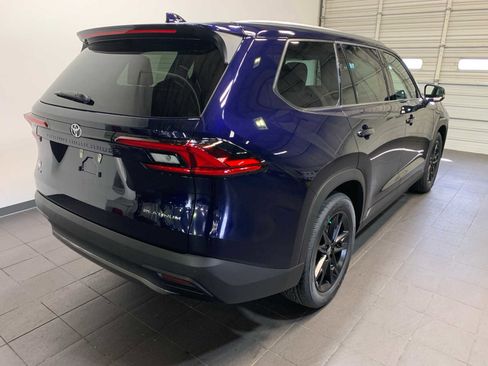 New 2026 Toyota Grand Highlander AWD image 3