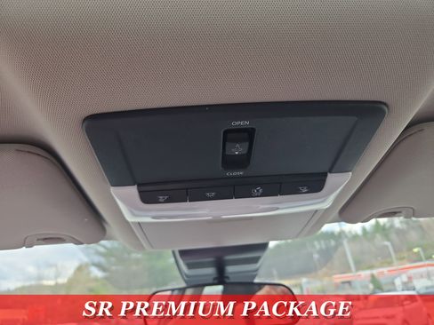 New 2025 Nissan Altima 2.5 SR w/ SR Premium Package image 25