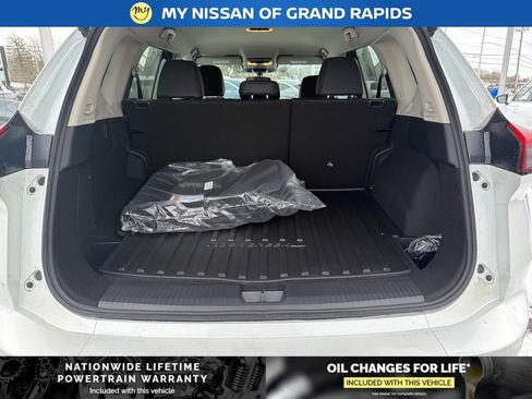 New 2026 Nissan Rogue SV image 21