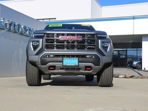 Certified 2024 GMC Canyon AT4 w/ AT4 Premium Package image 3