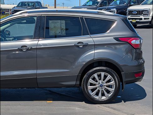 Certified 2018 Ford Escape Titanium AWD/4WD image 11