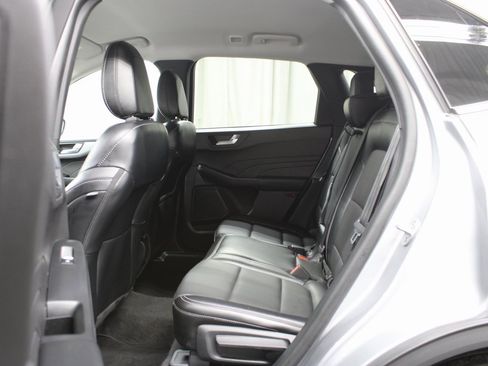 Used 2024 Ford Escape Platinum image 10