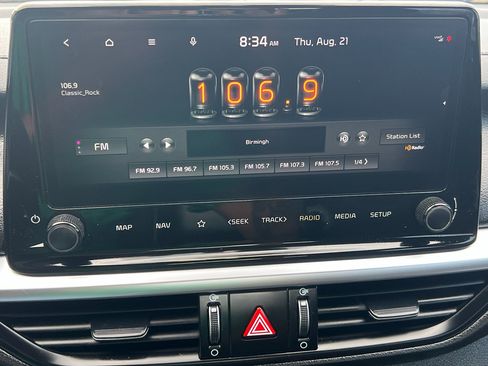 Used 2022 Kia Forte GT-Line image 32