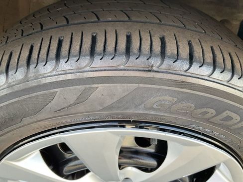 Used 2020 Toyota Corolla LE image 22