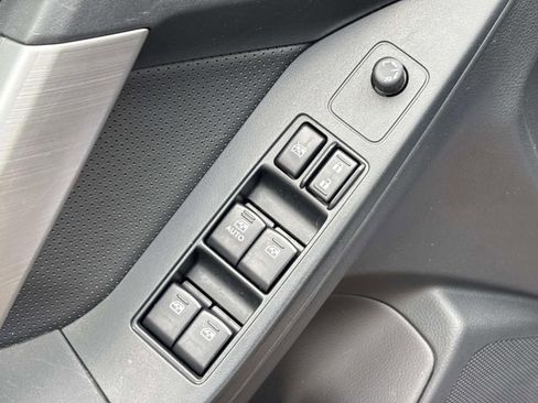 Used 2015 Subaru Forester 2.5i Limited AWD/4WD image 22