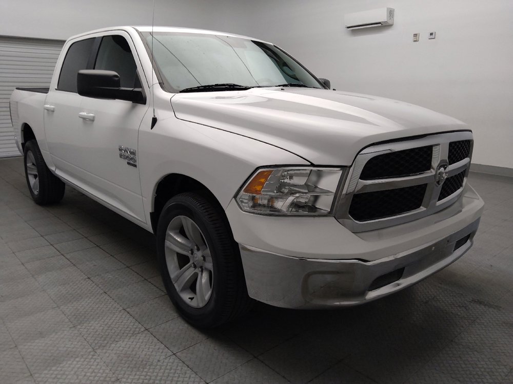 Used 2021 RAM 1500 Classic SLT AWD/4WD image 13