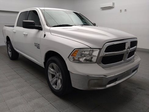 Used 2021 RAM 1500 Classic SLT AWD/4WD image 13