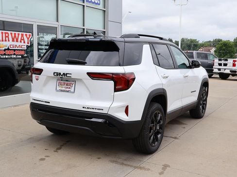 New 2027 GMC Terrain Elevation w/ Elevation Premium Package AWD/4WD image 3