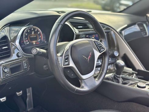 Used 2014 Chevrolet Corvette Stingray Convertible RWD image 9