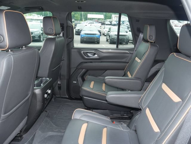 Used 2023 GMC Yukon AT4 w/ LPO, Floor Liner Package AWD/4WD image 27