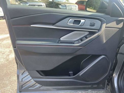 Used 2025 Ford Explorer ST AWD/4WD image 26