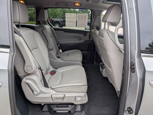 Used 2023 Honda Odyssey Elite image 34