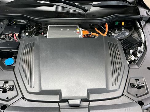 Certified 2024 Audi Q8 e-tron Prestige w/ Prestige Package image 13