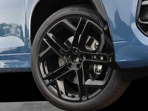 New 2026 Volkswagen Tiguan SE R-Line AWD/4WD image 3