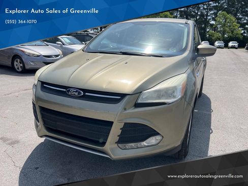 Used 2013 Ford Escape SE w/ Class II Trailer Tow Pkg AWD/4WD image 1