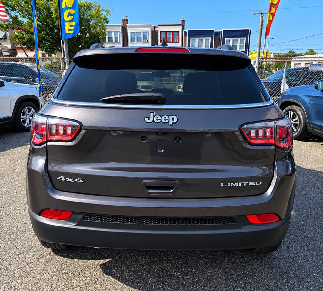 Used 2020 Jeep Compass Limited AWD/4WD image 4