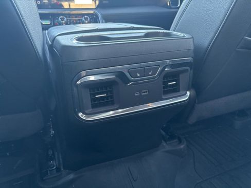 Used 2024 GMC Sierra 1500 Denali w/ Technology Package image 17