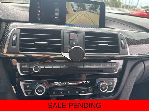 Used 2018 BMW M4 Coupe RWD image 19