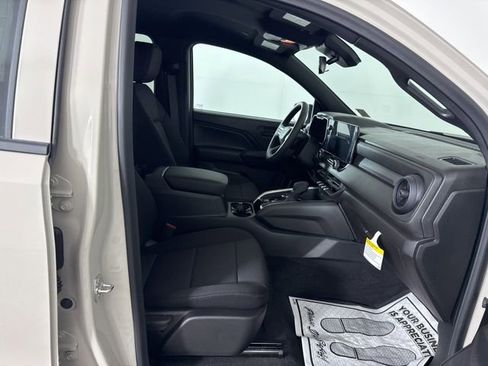 New 2026 Chevrolet Colorado Trail Boss AWD/4WD image 14