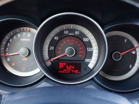 Used 2012 Kia Forte EX image 27