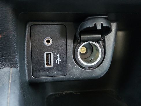 Used 2024 Nissan Versa S w/ S Plus Package image 15