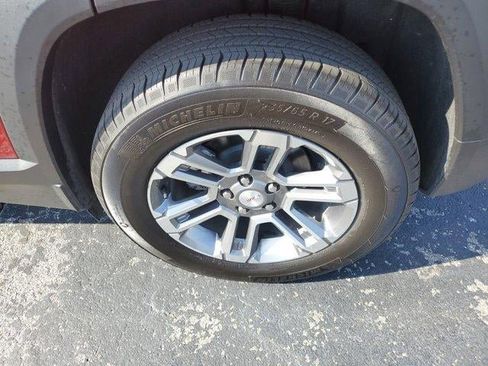 Used 2025 GMC Terrain Elevation AWD/4WD image 8