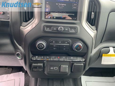 New 2026 Chevrolet Silverado 2500 Custom w/ Custom Value Package AWD/4WD image 24