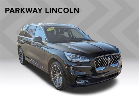 Used 2022 Lincoln Aviator Grand Touring w/ Equipment Group 301A image 3