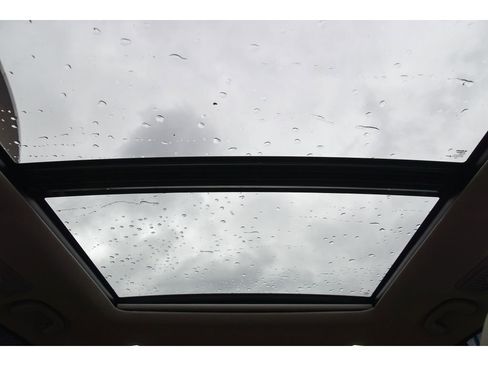 Used 2024 Subaru Ascent Limited w/ Technology Package image 15