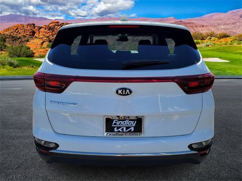 Used 2020 Kia Sportage LX image 5