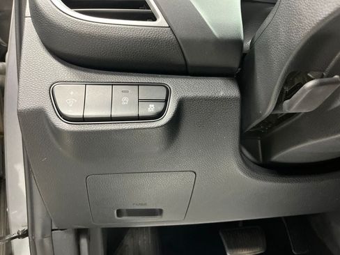 Used 2024 Kia Seltos EX AWD/4WD image 16