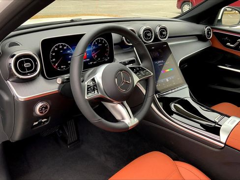 Certified 2025 Mercedes-Benz C 300 4MATIC Sedan image 9