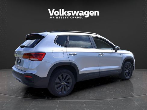Certified 2023 Volkswagen Taos S FWD image 8