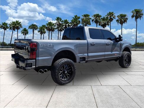 Used 2024 Ford F350 Platinum w/ FX4 Off-Road Package image 4