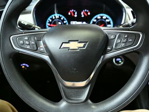 Used 2021 Chevrolet Equinox LS w/ LPO, Blackout Package image 35