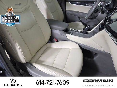 Used 2020 Cadillac XT6 Premium Luxury image 30